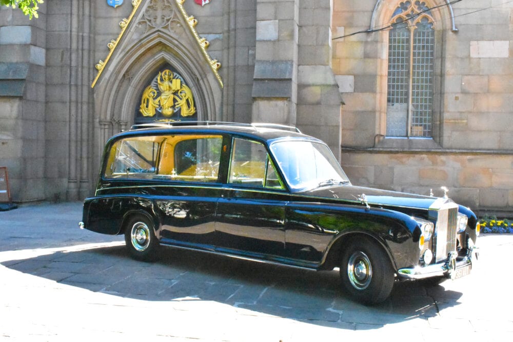 Rolls Royce Phantom VI Hearse of Wm. Alty & Sons Funeral Service